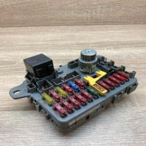 YWC104500 52010268D  Fuse module Rover 214 - 216 - 220