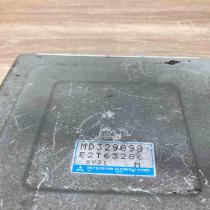 MD329098 E2T63286 6Y21 Engine control unit/module ECU Mitsubishi Carisma