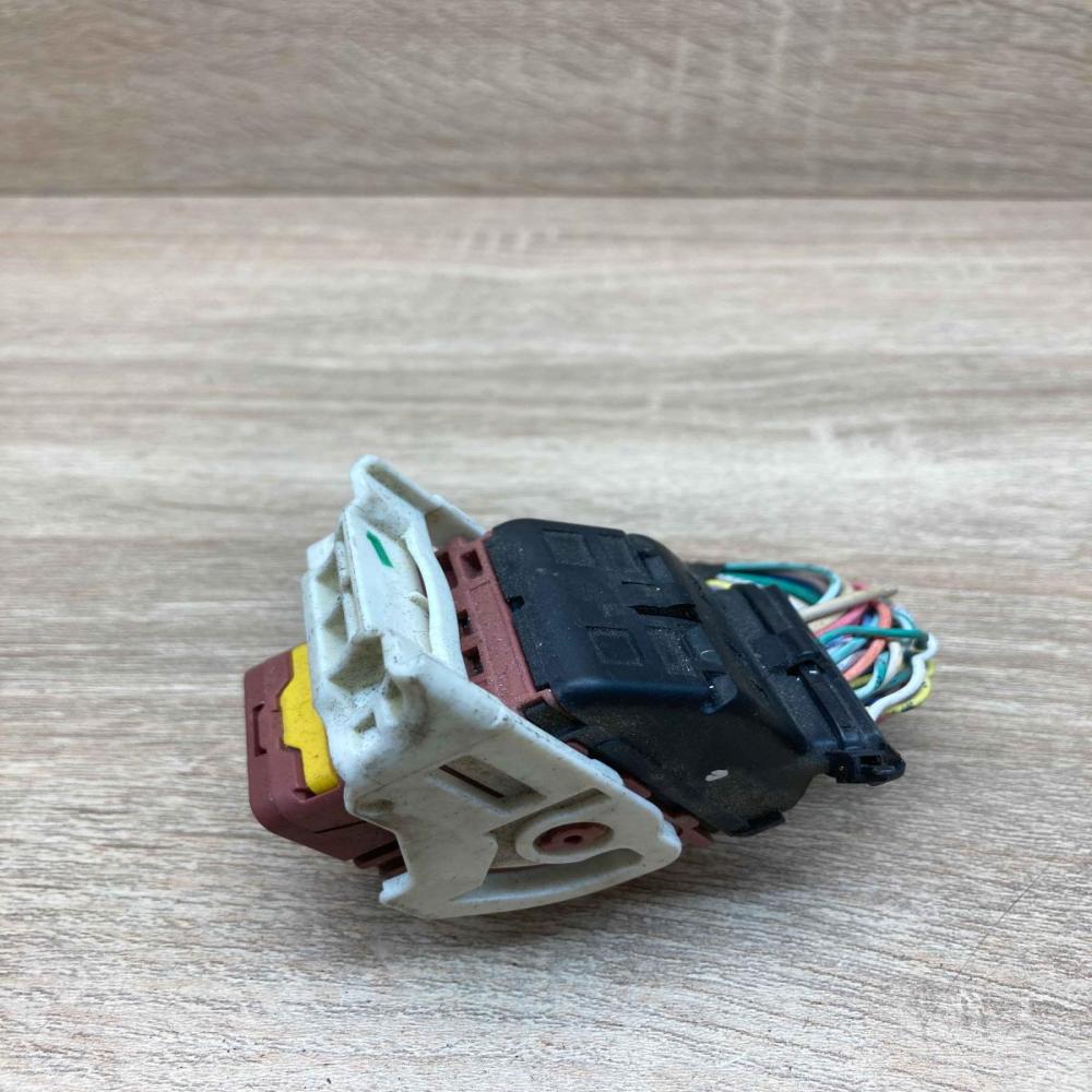 989951101   Plug wire Peugeot RCZ