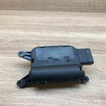 1K1907511E 0132801343  Air flap motor/actuator Volkswagen Jetta V