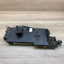 P7700411319C 7700415565  Fuse module Renault Clio II