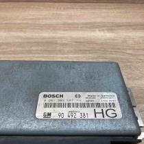 90492381 0261203587  Engine control unit/module ECU Opel Omega B1