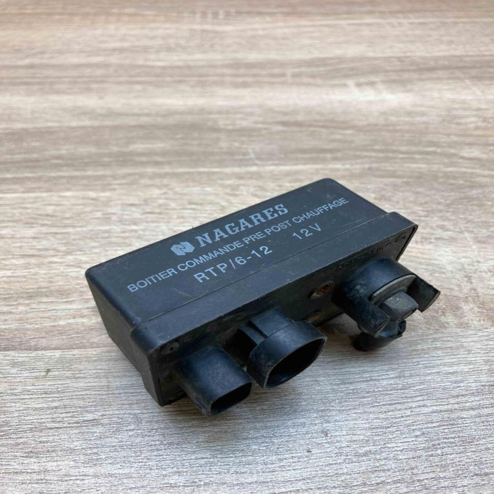 7700107794   Glow plug pre-heat relay Renault Megane I