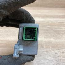 6920470 12219989  Airbag control unit/module BMW 7 E65 E66