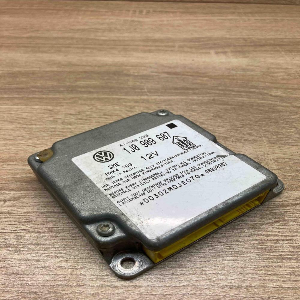 1J0909607 5WK4199 Main Airbag control unit/module Volkswagen PASSAT B5