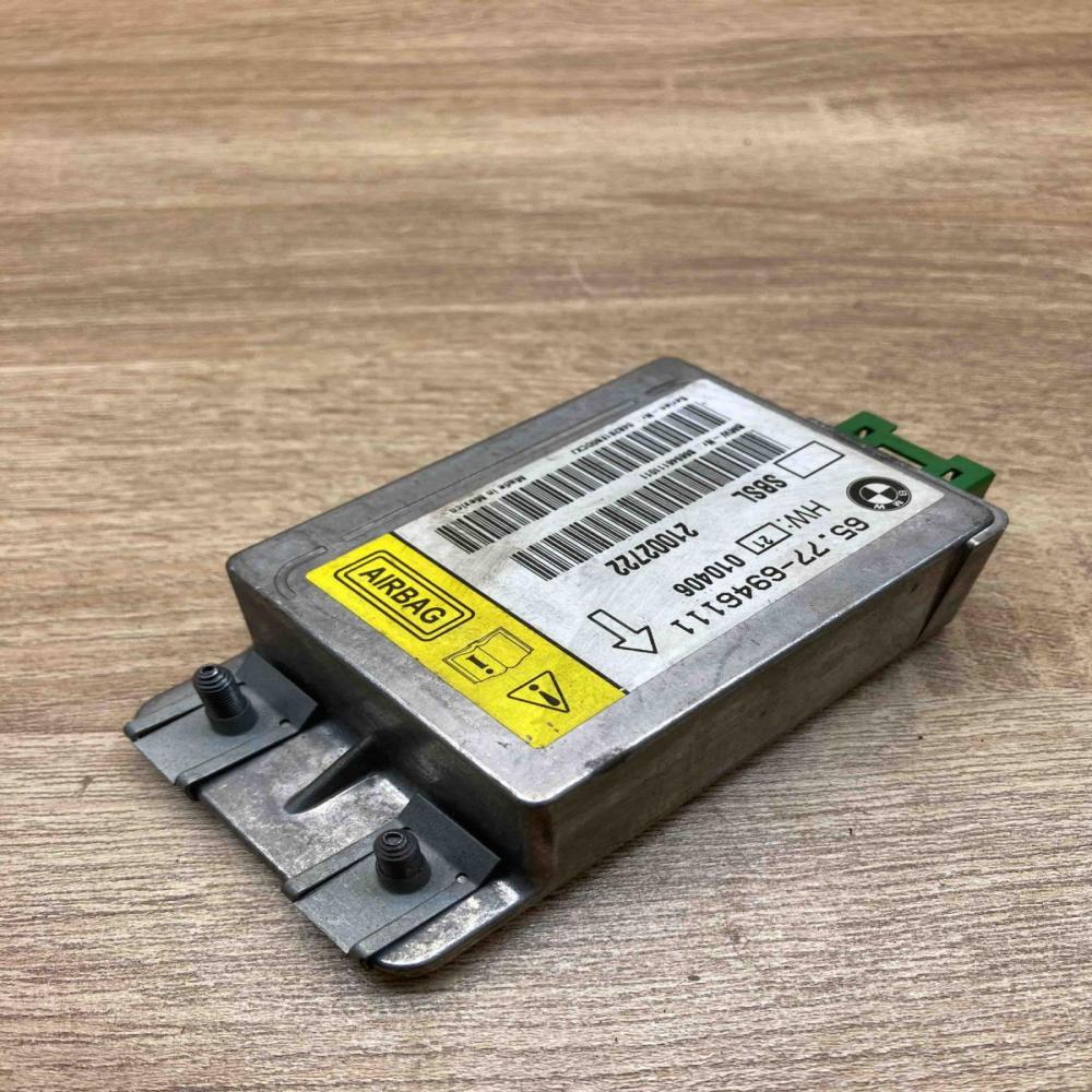 6946111 21002722  Airbag control unit/module BMW 7 E65 E66