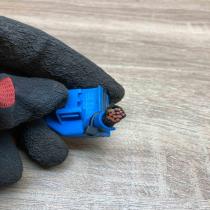 8E0972420A  BLUE Plug wire BMW 5 F10 F11