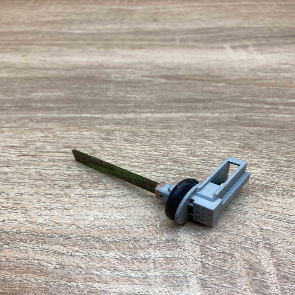 4B0820539 1110111612  Interior temperature sensor Volkswagen PASSAT B6