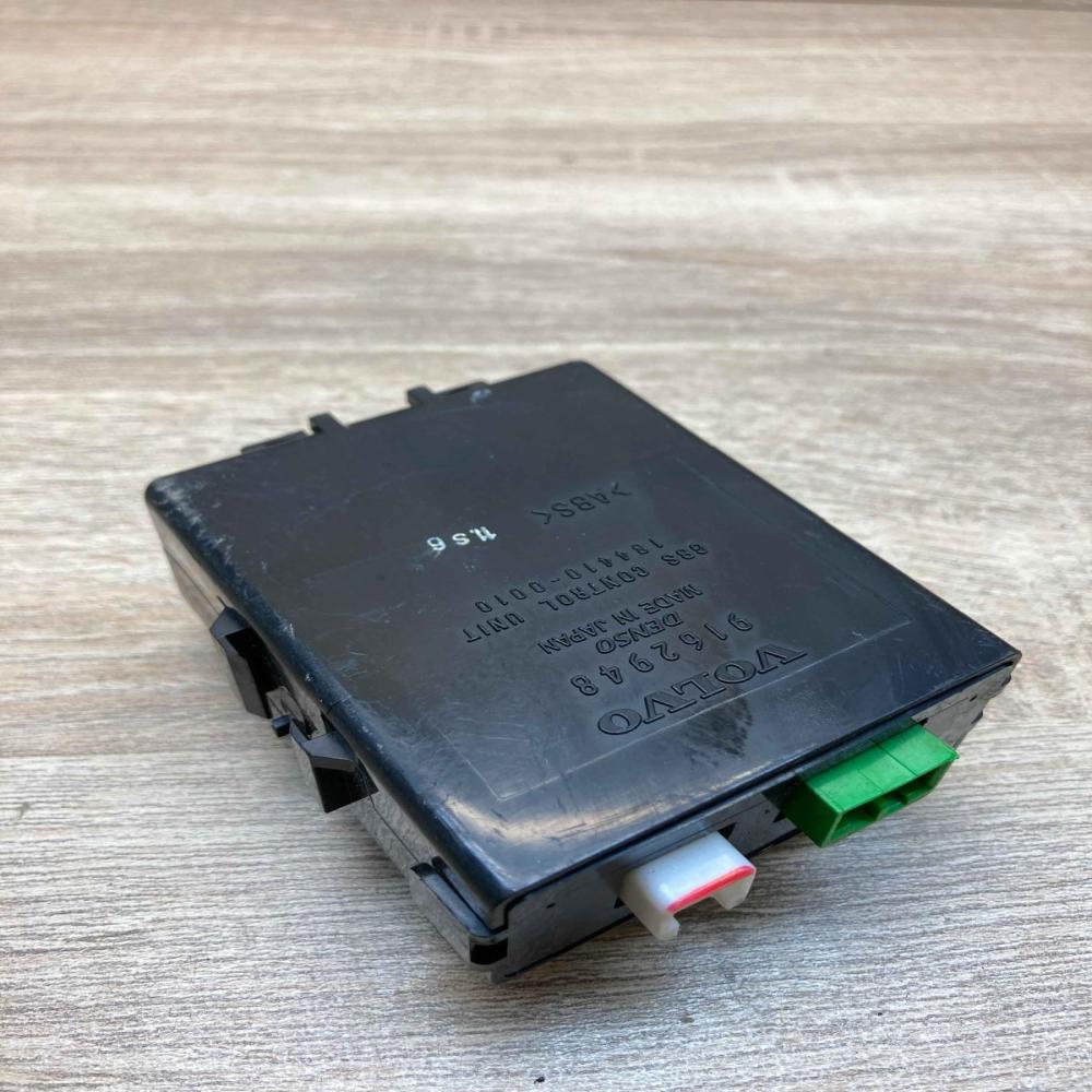 9162948 184410 0010  Other relay Volvo S70  V70  V70 XC