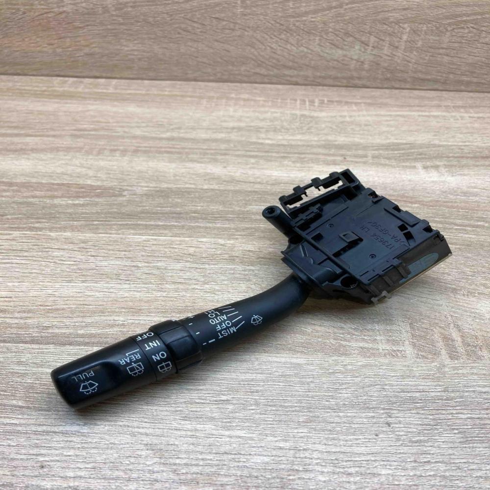 84652 05170 173821  Wiper control stalk Toyota Corolla Verso AR10