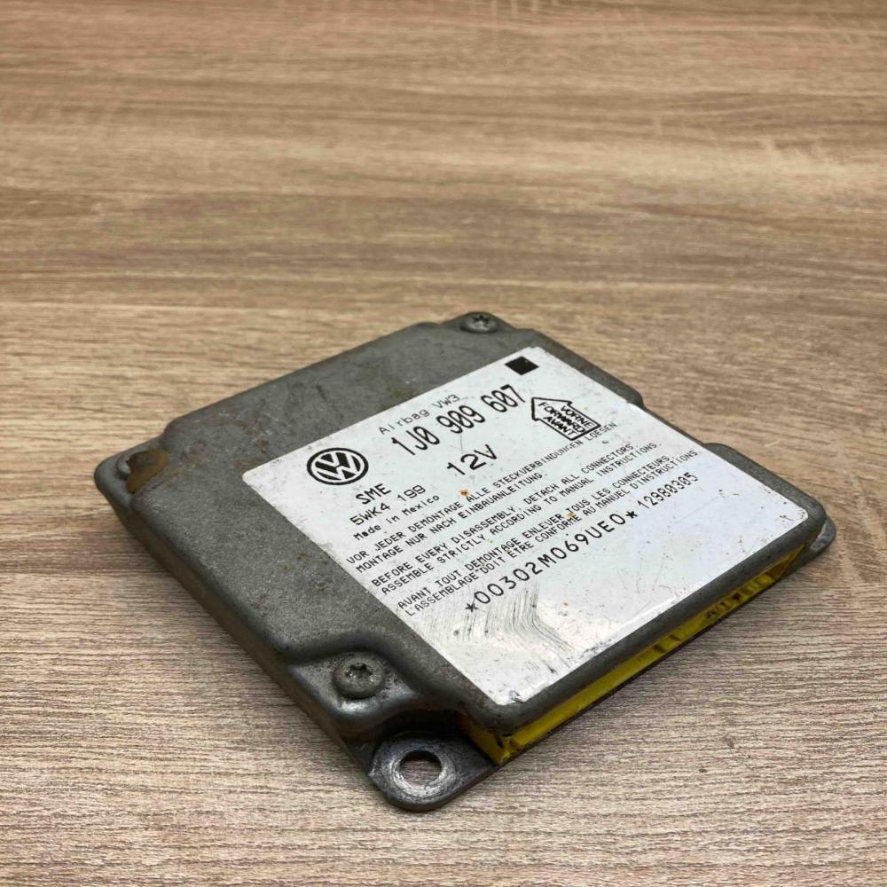 1J0909607 5WK4199 Safe Airbag control unit/module Volkswagen PASSAT B5