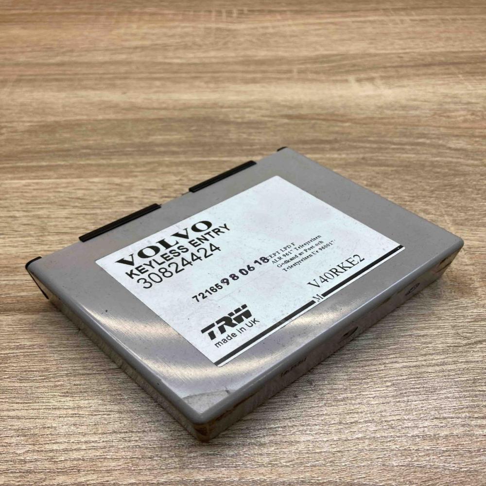 30824424   Other control units/modules Volvo S40, V40
