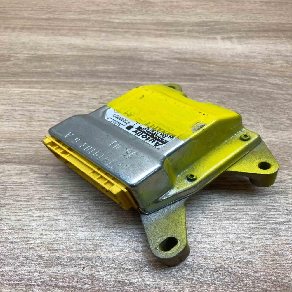 603785400 8200358577  Airbag control unit/module Renault Espace IV