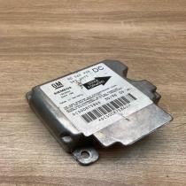 90565938 5WK4186 Used Airbag control unit/module Opel Omega B1