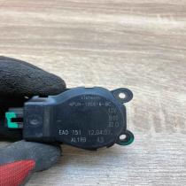 4PUH 19E616 BC EAD151  Air flap motor/actuator Citroen C5