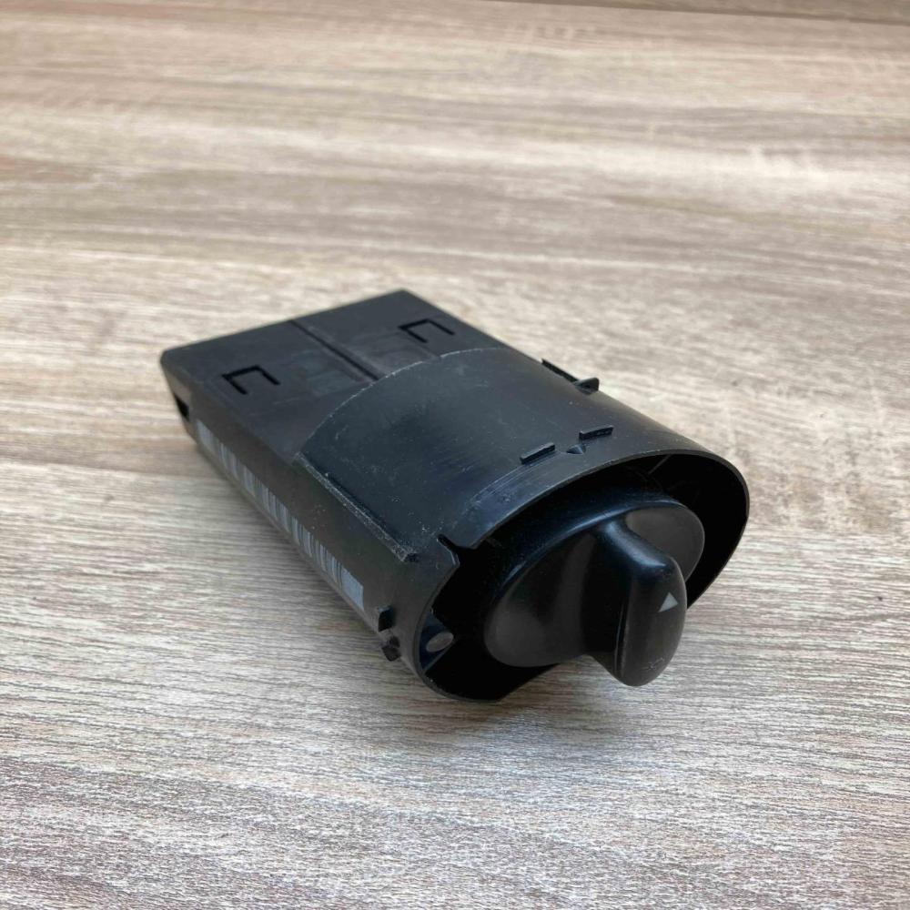 4B1941531C 04052403  Light switch Audi A6 S6 C5 4B