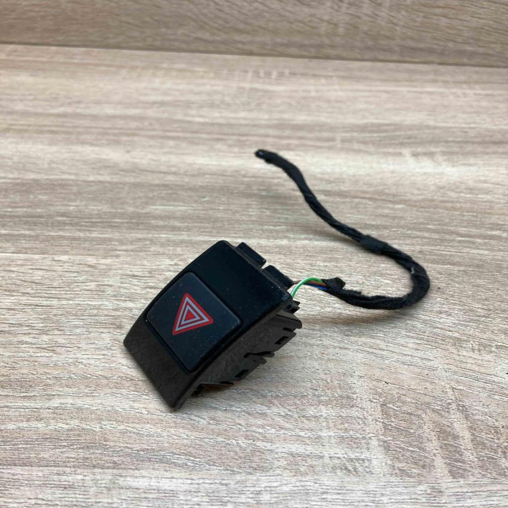 4G0941509 10016472 With Plug Hazard light switch Audi A6 S6 C7 4G