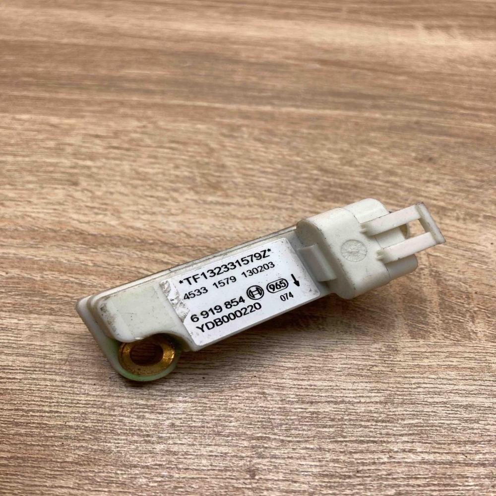 6919854 YDB000220  Airbag deployment crash/impact sensor Land Rover Range Rover