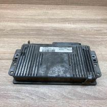 HOM7700867270 8200020958  Engine control unit/module ECU Renault Clio II