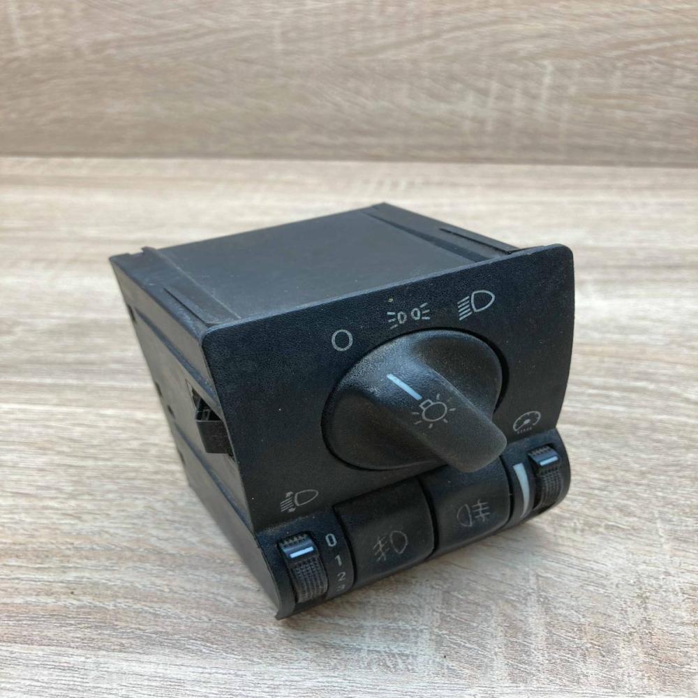 90561377 90437440 LL Light switch Opel Astra G