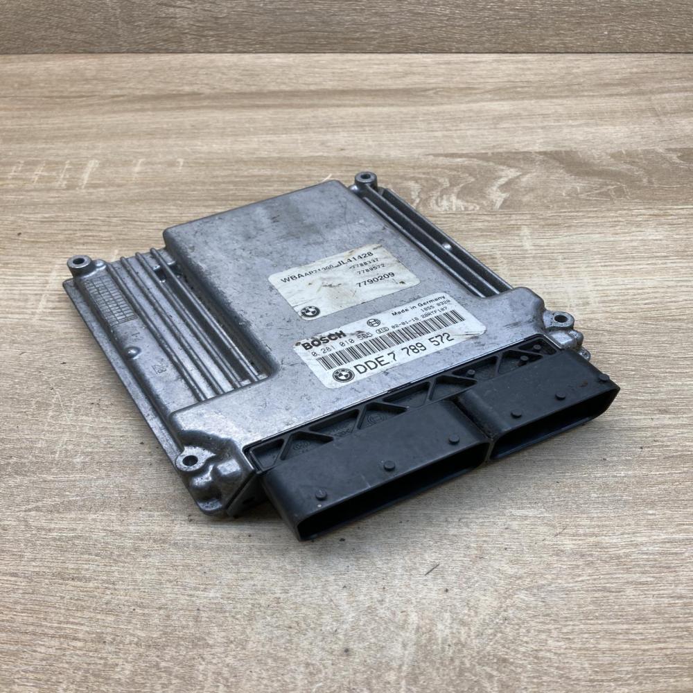 7789572 0281010565  Engine control unit/module ECU BMW 3 E46