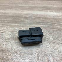 31318990 10W483  Central locking switch button Volvo S60