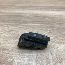31318990 10W483  Central locking switch button Volvo S60