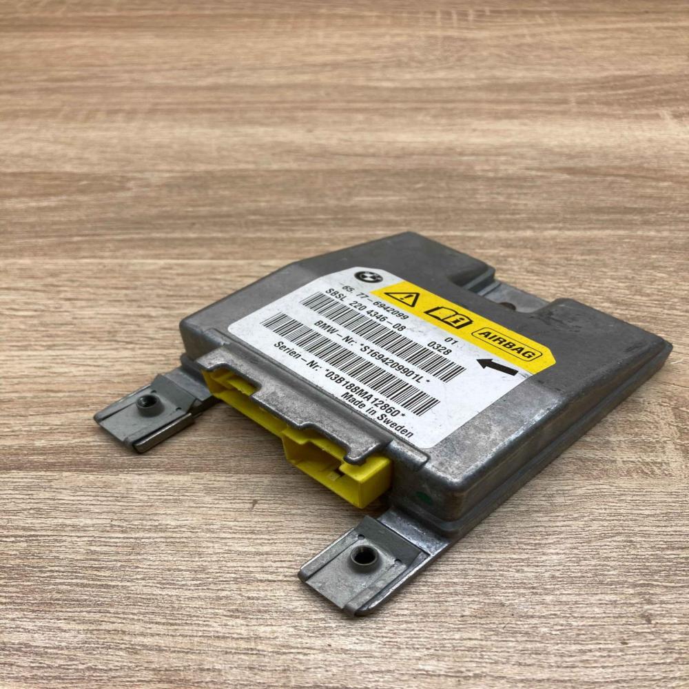 6942099   Airbag control unit/module BMW 5 E60 E61