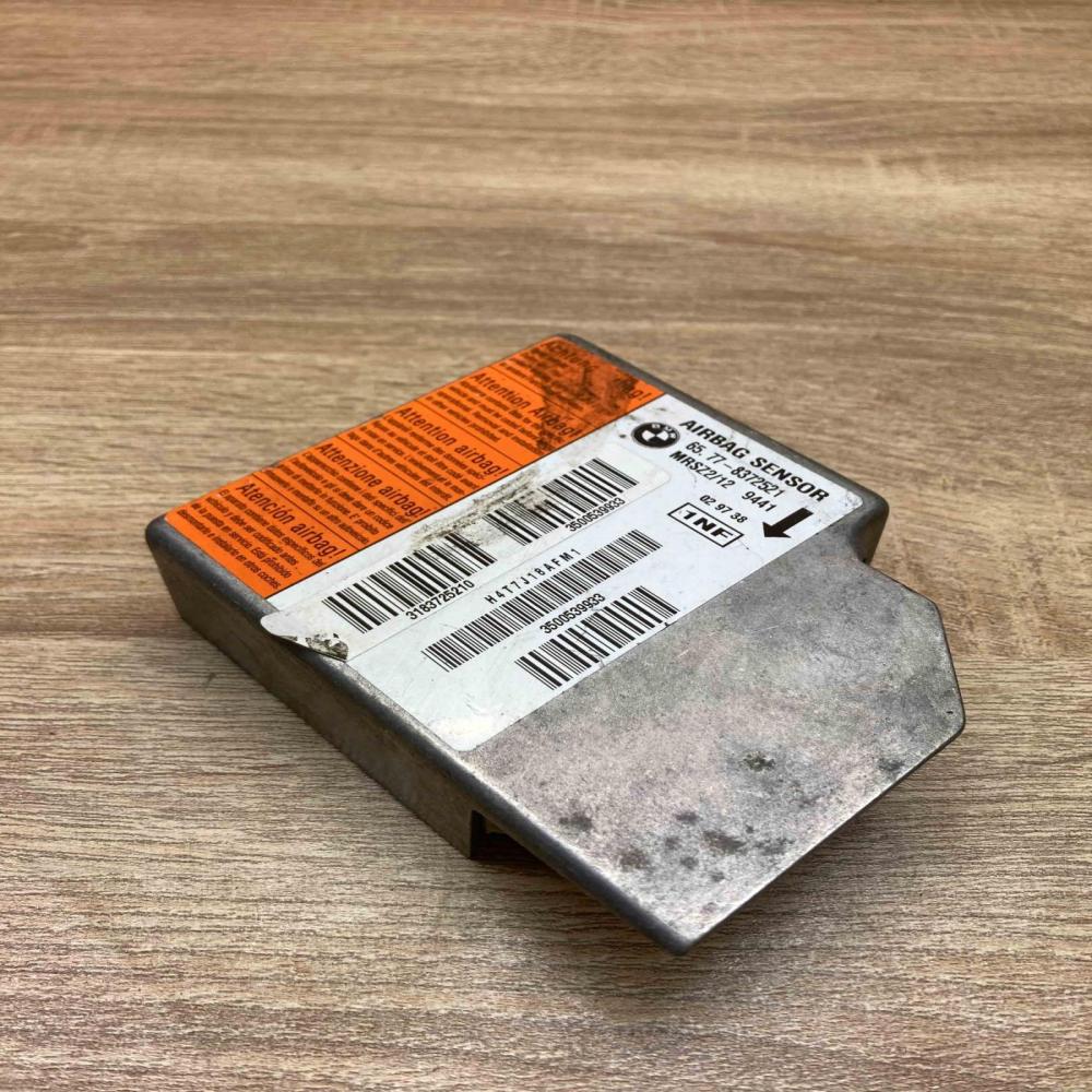 8372521 1NF  Airbag control unit/module BMW 5 E34