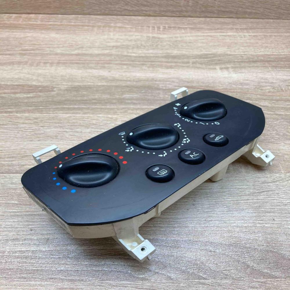663207J   Climate control unit Renault Clio II