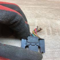 927529  Black Plug wire Audi 80 90 S2 B4