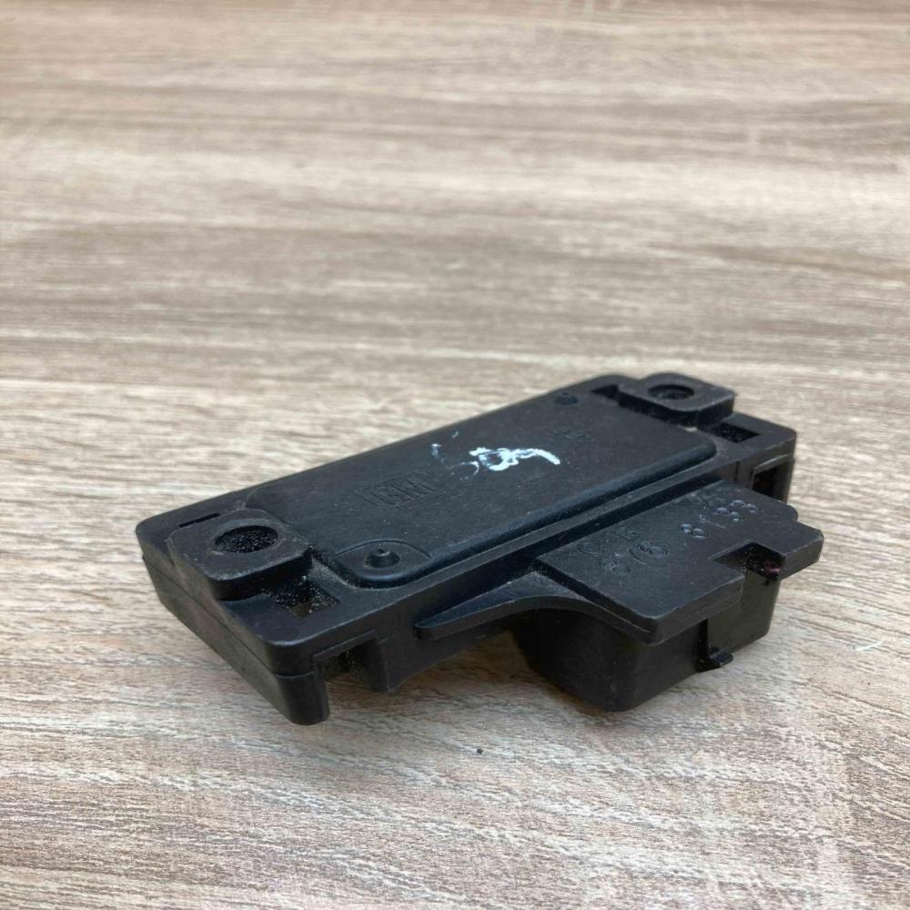 8768133   Other control units/modules Opel Astra J