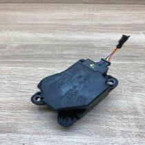 6G9N 19E616 BB F7138 With Plug Air flap motor/actuator Volvo V60