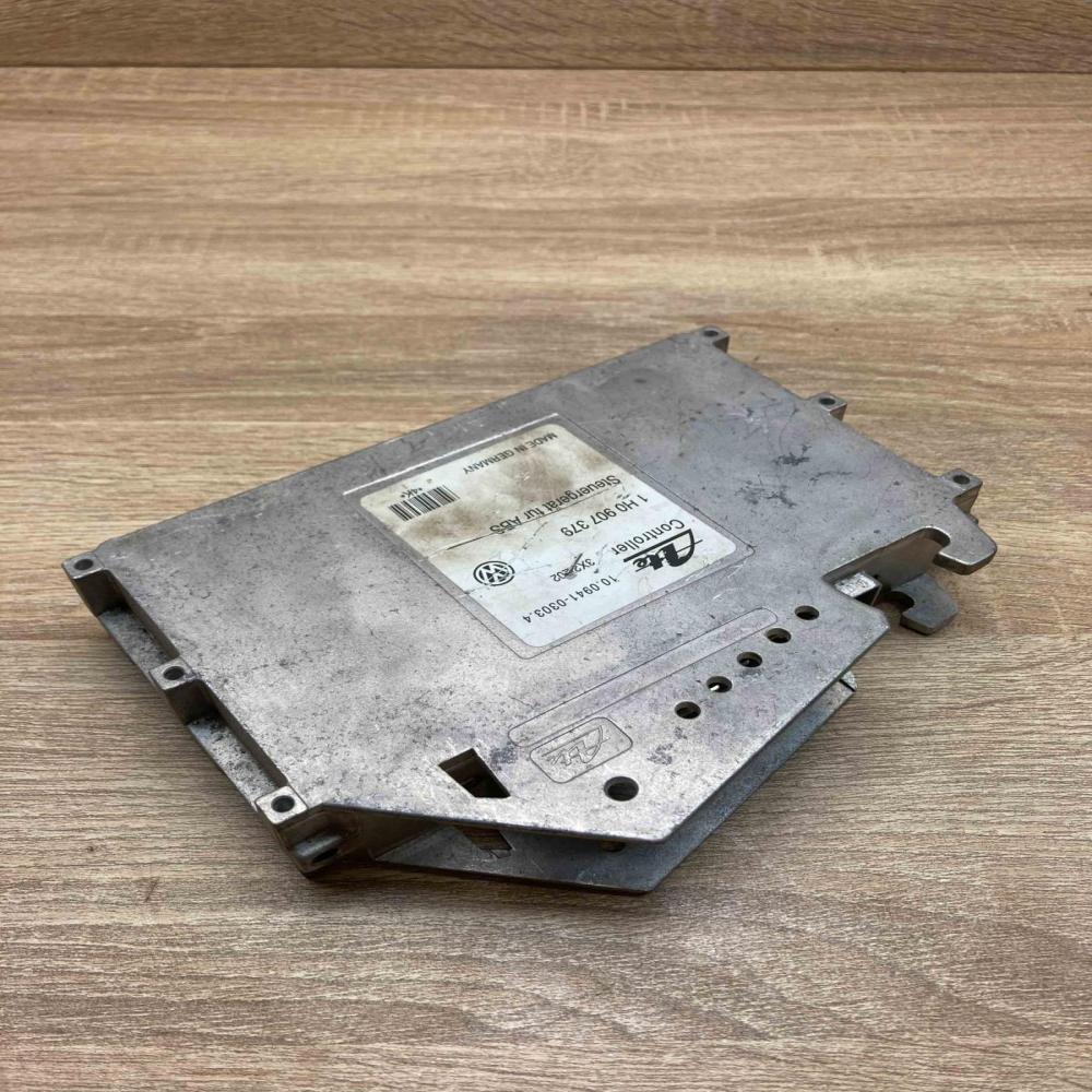 1H0907379   ABS control unit/module Volkswagen Golf III