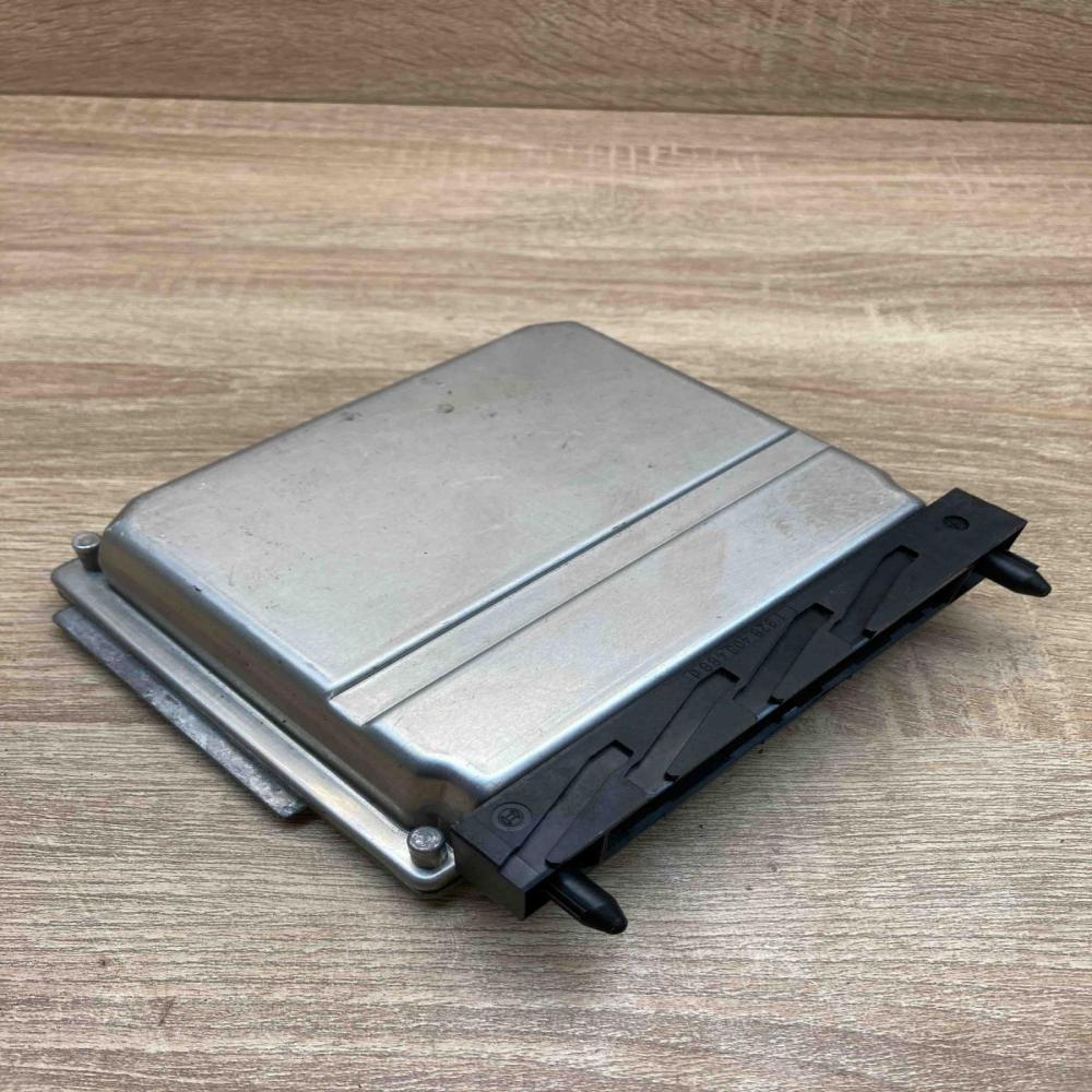 09470429B 0281001776  Engine control unit/module ECU Volvo S80
