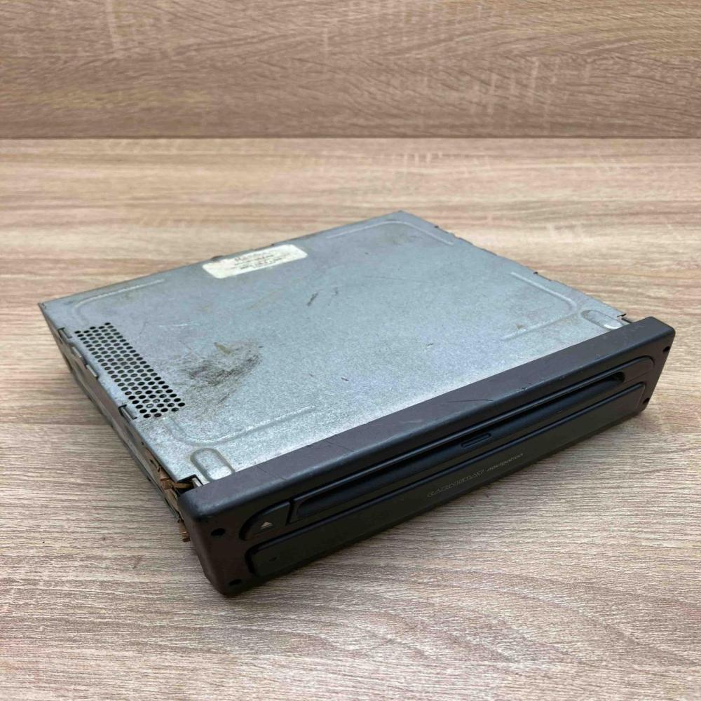 8200313631   Navigation unit CD/DVD player Renault Espace IV