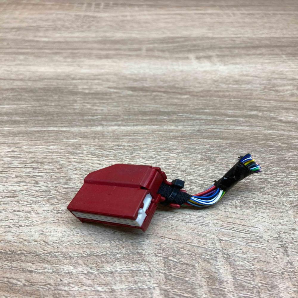 443971883B  RED Plug wire Volkswagen PASSAT B5