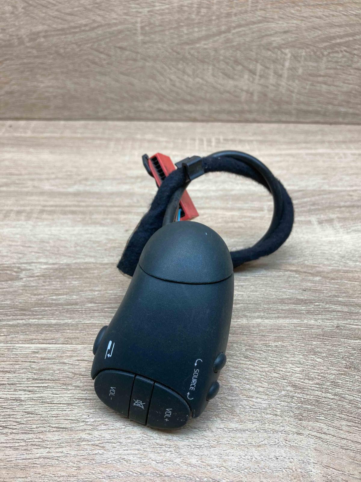 7765C  Radio Head unit multimedia control Renault Safrane