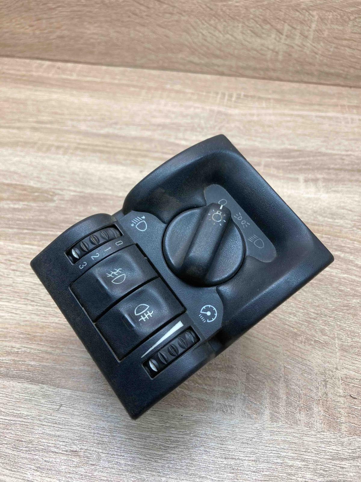 90504974 90504968 HG Light switch Opel Vectra B