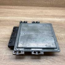 8200565863 S122326109A  Engine control unit/module ECU Renault Scenic II -  Gran