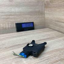 3C0907511A 0132801362 With Plug Air flap motor/actuator Volkswagen PASSAT B7