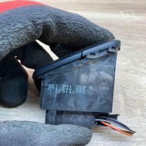 8K1941509A 211 246 000  Hazard light switch Audi A4 S4 B8 8K