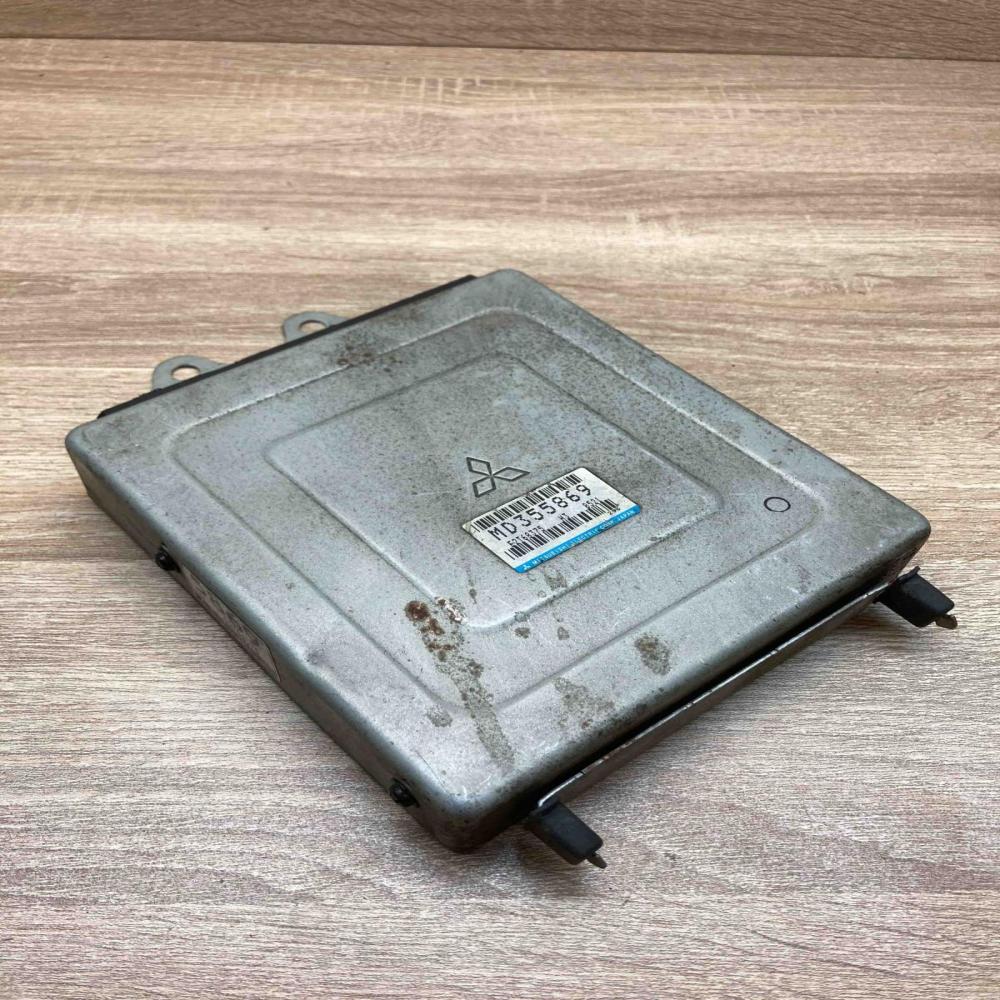 MD355869 E2T68375 Used Engine control unit/module ECU Mitsubishi Carisma