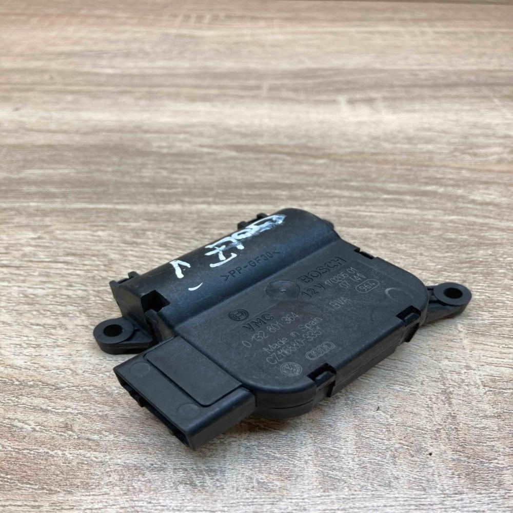 0132801364   Air flap motor/actuator Volkswagen PASSAT B6