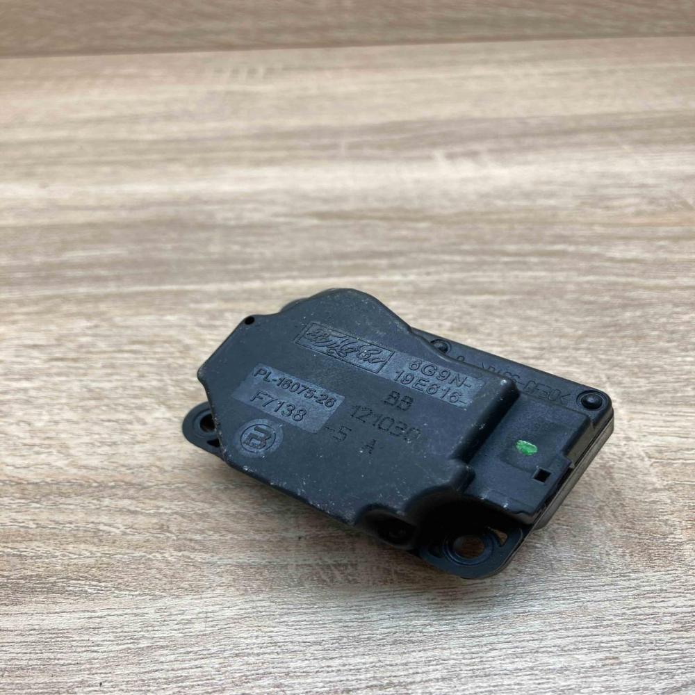 6G9N 19E616 BB   Air flap motor/actuator Peugeot 407