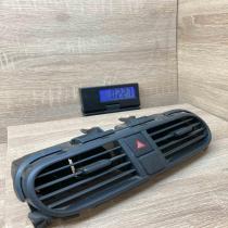73610 51K00 S1S 73841 51K0  Dash center air vent grill Suzuki Splash