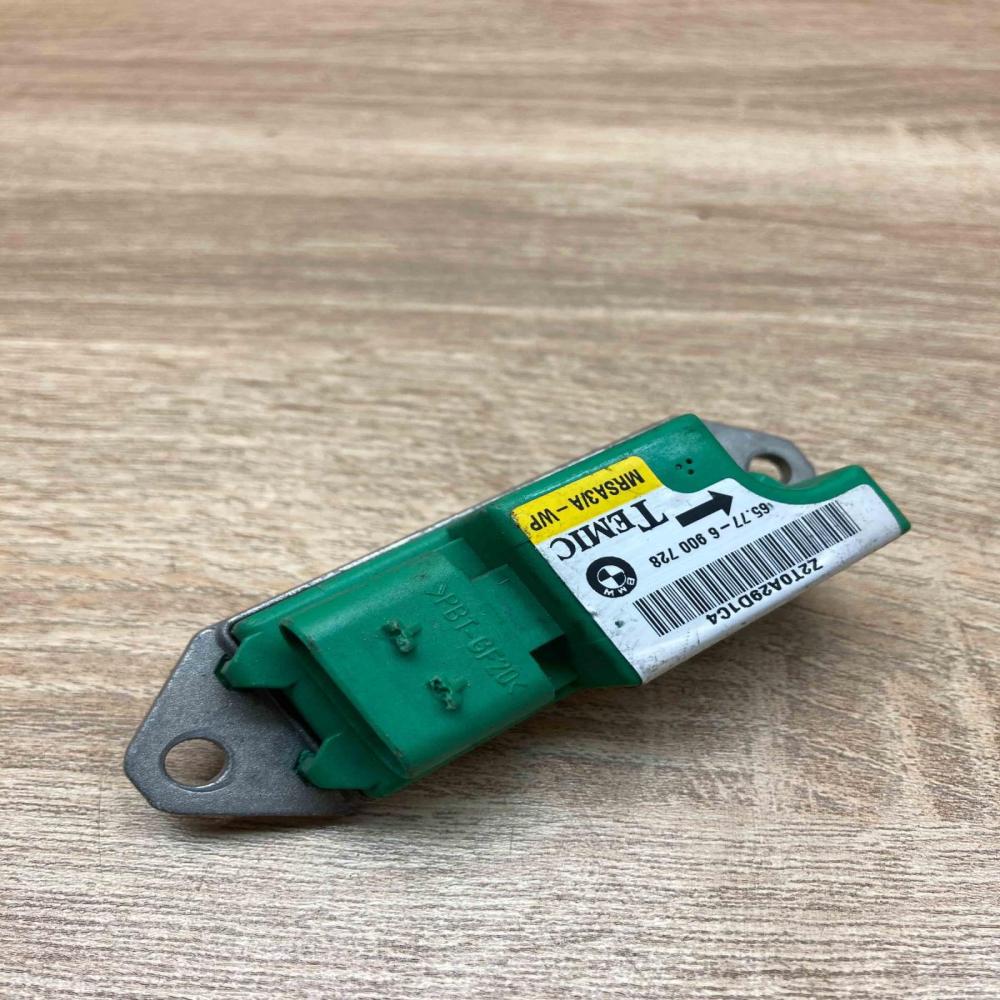 6900728 Used  Airbag deployment crash/impact sensor BMW X5 E53
