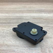 6G9N 19E616 BA   Air flap motor/actuator Volvo XC70