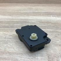 6G9N 19E616 BA   Air flap motor/actuator Volvo XC70