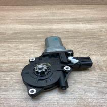 710081   Rear window wiper motor Honda Civic